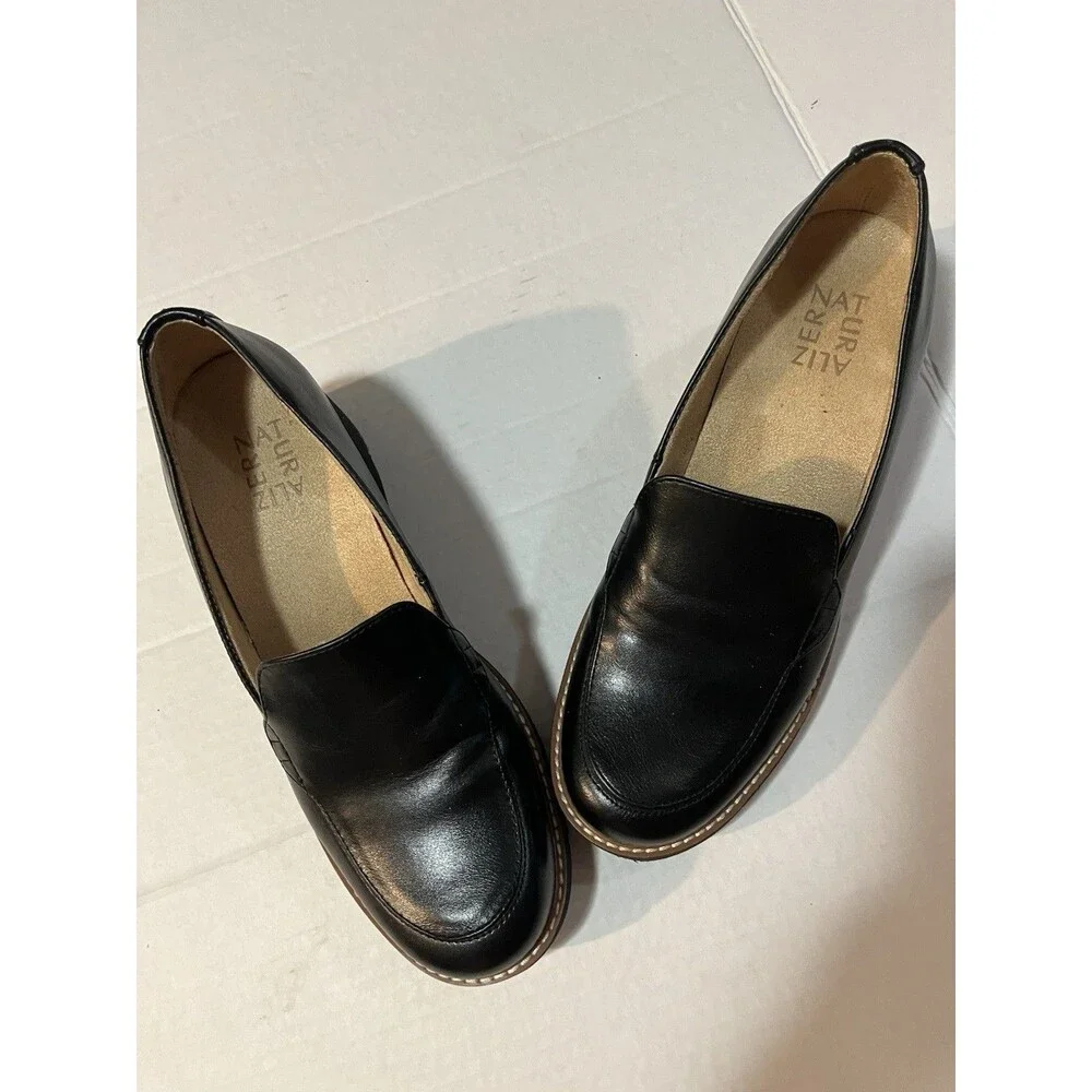 Naturalizer Black Platform Loafers